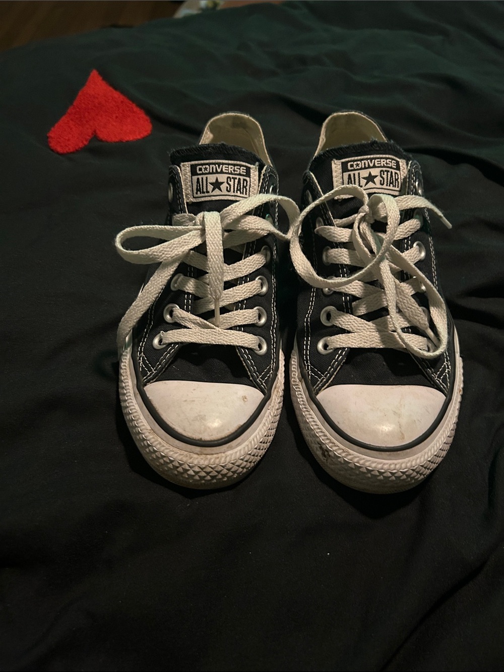 Converse Black & White Woman’s Low Top Sneakers